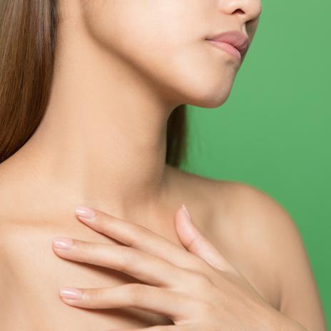 Por qué estas cinco cremas para cuello y escote son imprescindibles en tu rutina de belleza
