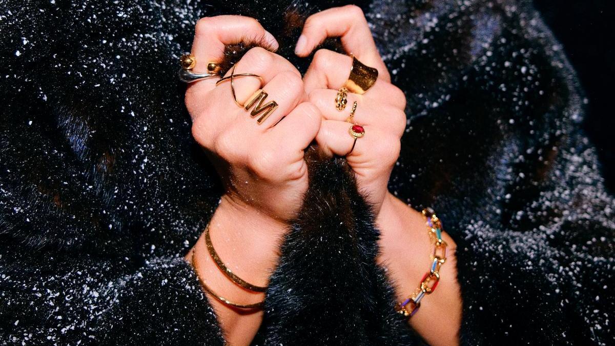 Para las reinas de última hora: las 5 joyas más top para regalar