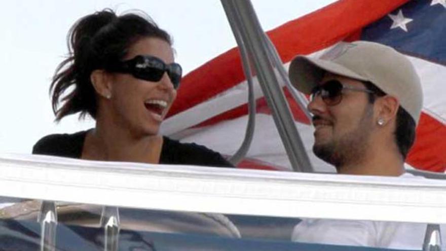 Eva Longoria y Eduardo Cruz.