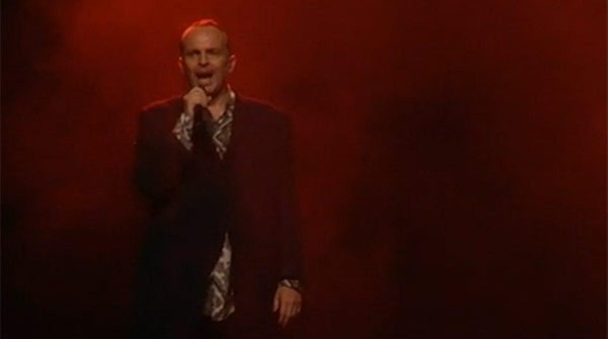 Miguel Bosé: Avui celebrem 35 anys d’EL PERIÓDICO i 37 de la meva carrera.