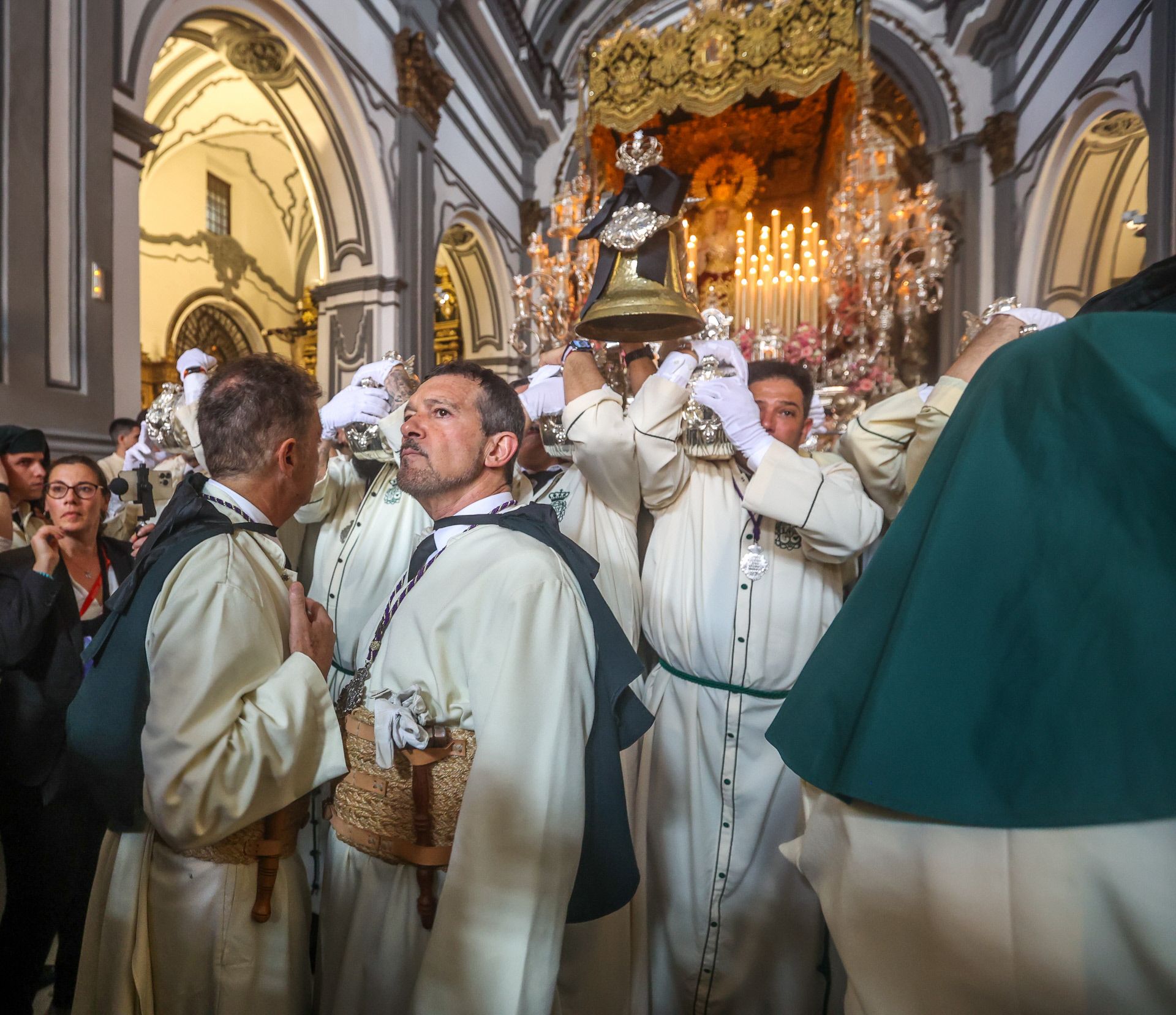 Antonio Banderas ha regresado a su Málaga natal para Semana Santa