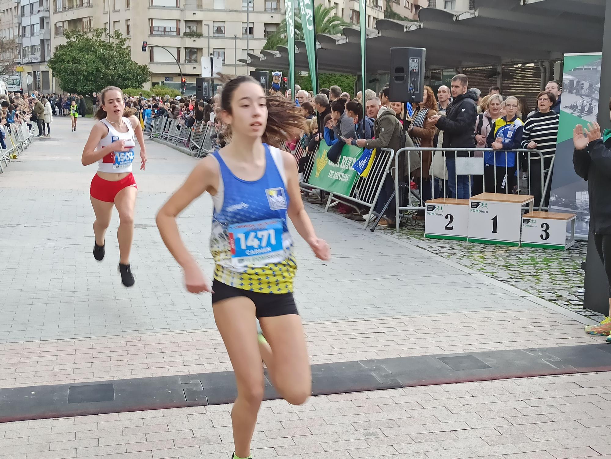 Casi 1.500 participantes disputan la carrera de Fin de Año de Pola de Siero