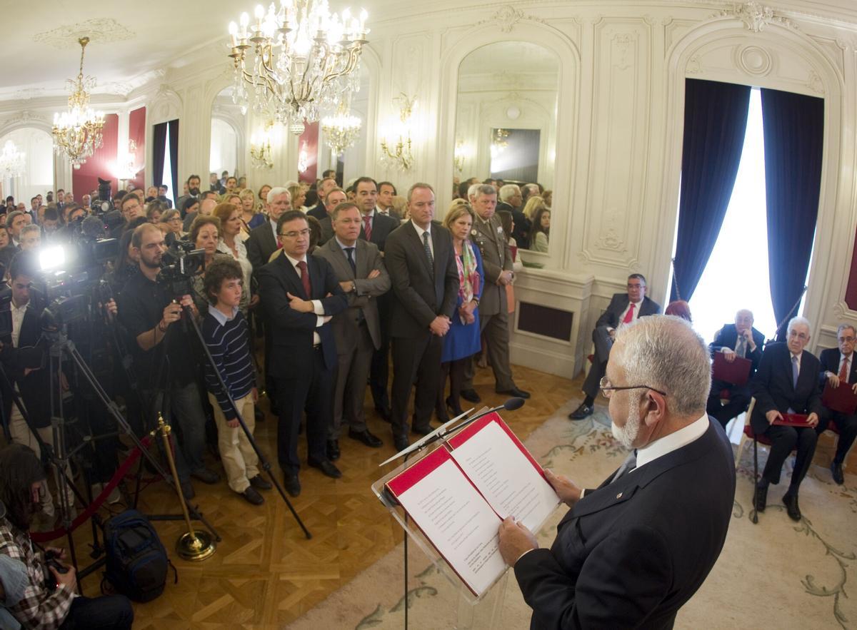Celebración del 25 d'Abril presidido por Vicente Cotino en 2014.