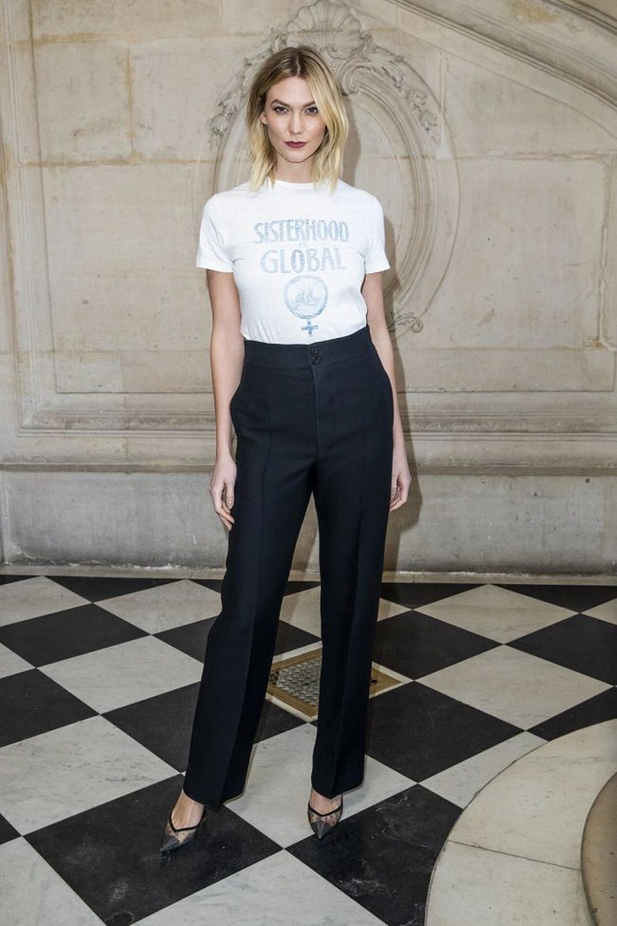 Look de Karlie Kloss para el desfile de Dior