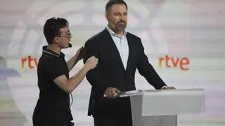 Abascal se diluye en el debate y no pone en apuros a Sánchez y Díaz