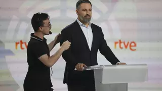 Abascal se diluye en el debate y no pone en apuros a Sánchez y Díaz