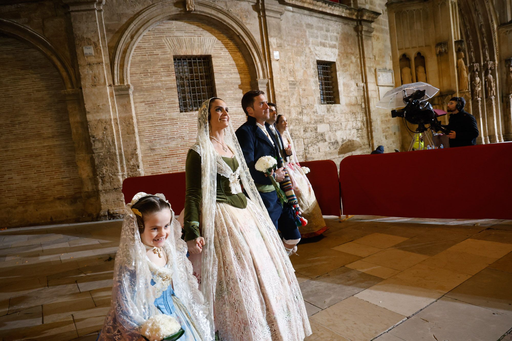 Todas las fotos de la Ofrenda del 17 de marzo por la calle de la Paz de 21:00 a 22:00 horas