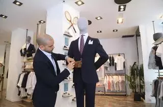Guía básica para los hombres que quieran vestir elegantes de día y de noche en la Feria de Córdoba