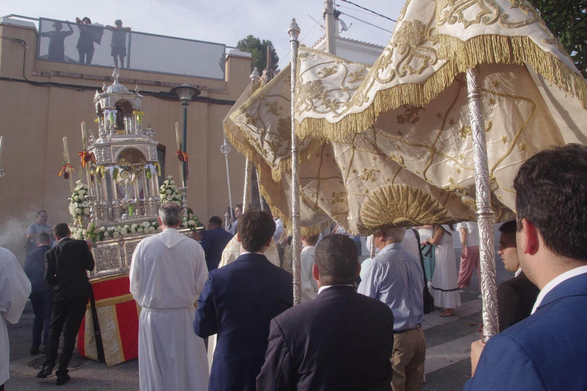 Imágenes de la procesión del Corpus, en Pedregalejo