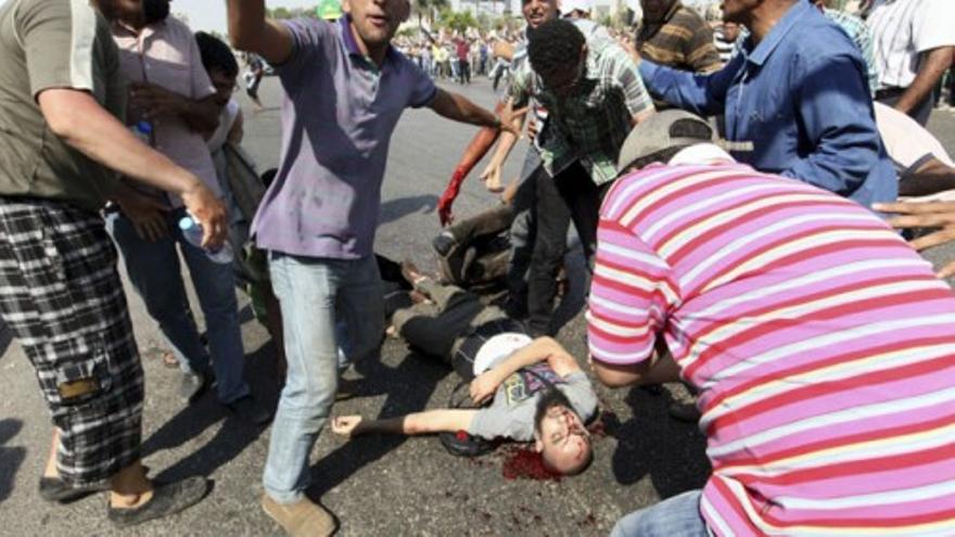 Graves enfrentamientos en el cuartel de la Guardia Republicana de El Cairo