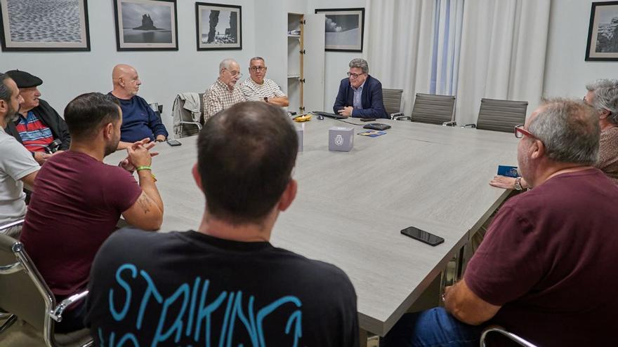 Tenerife Cabildo Allocates €22,000 to Support Island's Carnival Rondallas