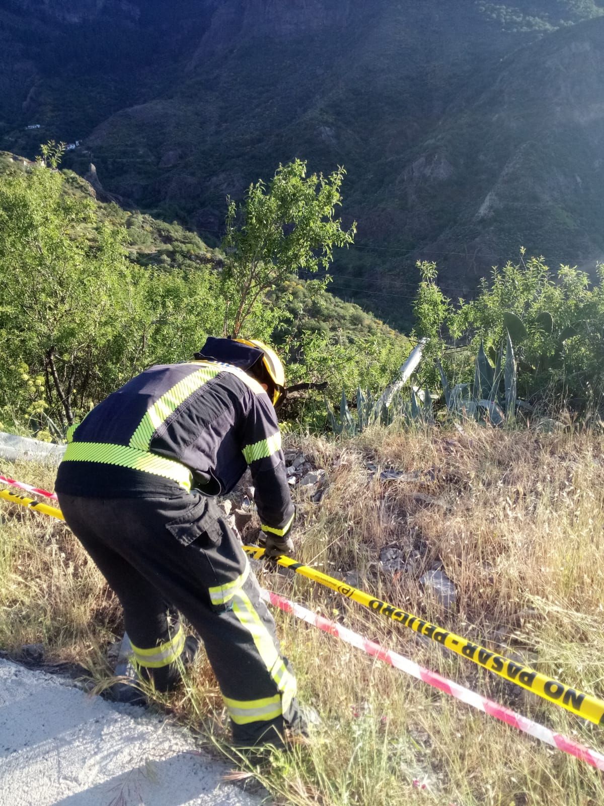 Se queda dormido y se cae por una ladera en Tejeda