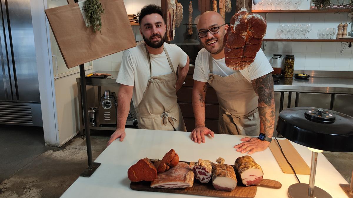 Los pizzeros Jorge Sastre y Rafa Panatieri.