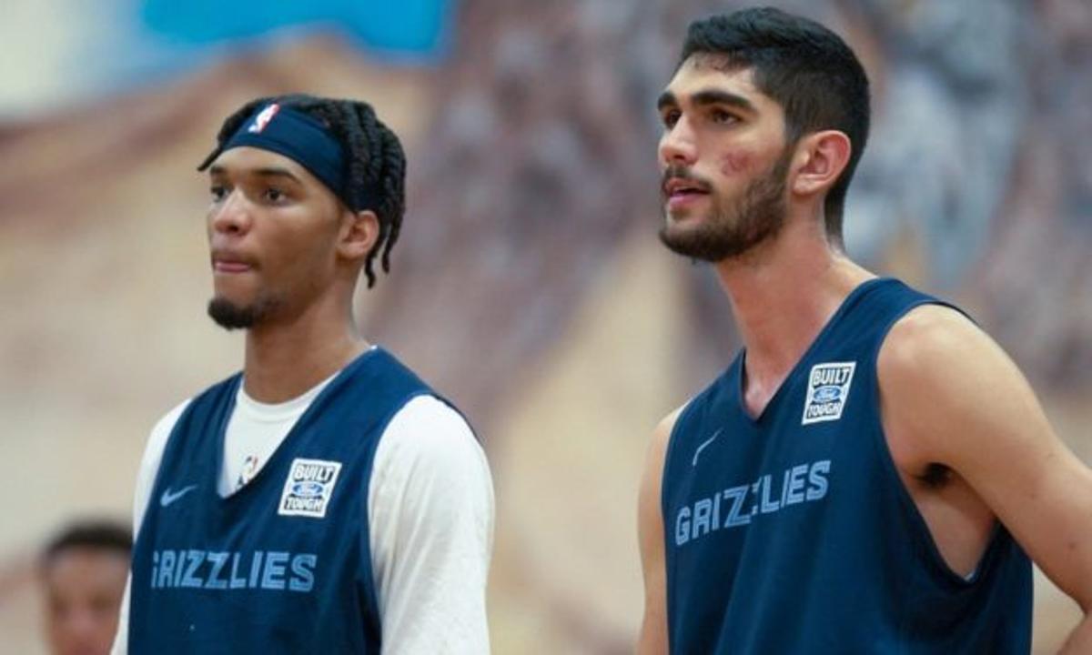 Santi Aldama firmó un contrato con los Grizzlies por tres temporadas