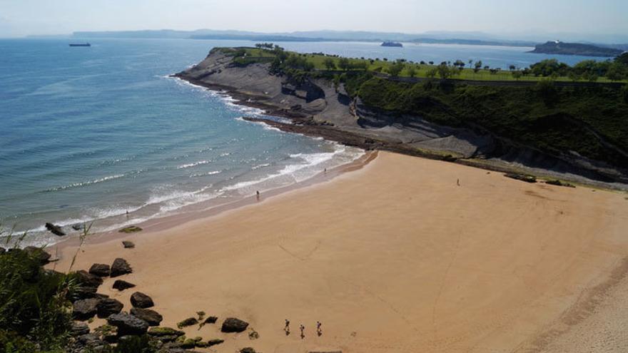 Playa de Mataleñas (Cantabria)