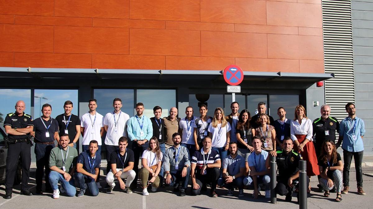 Acto de bienvenida a los seleccionados para incorporarse a la Policía Local de Sant Boi