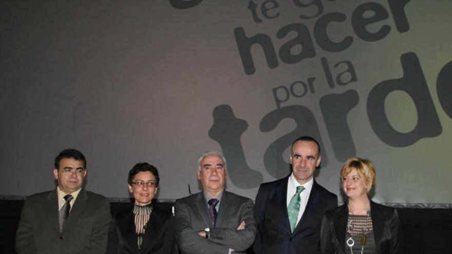 Presentación. Rafael Centeno, Maribel Requena, Luciano Alonso, Antonio Muñoz y Montse Reyes.