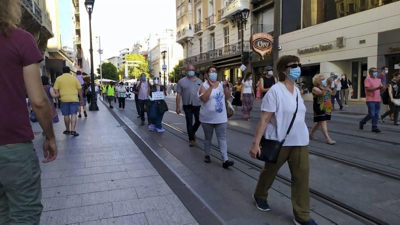 Manifestación en contra del hospital privado