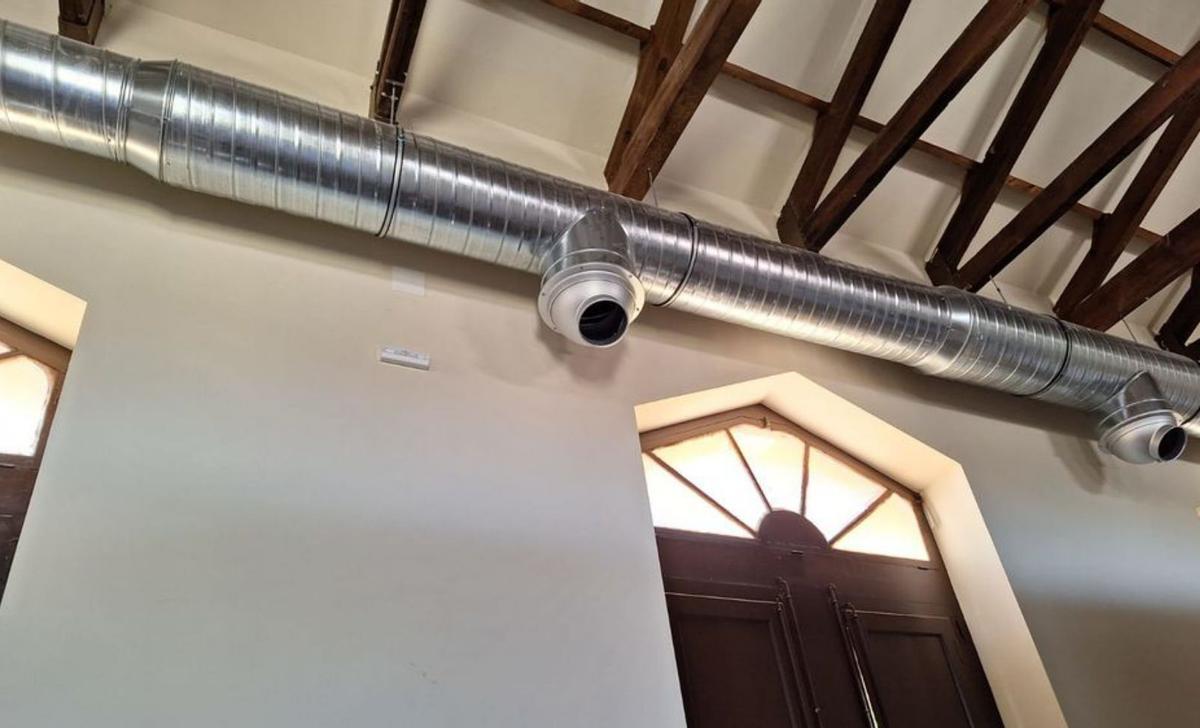 Detalle de los tubos de ventilación del techo. | Cedida