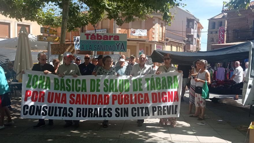 Los tabareses vuelven a la calle por la sanidad pública