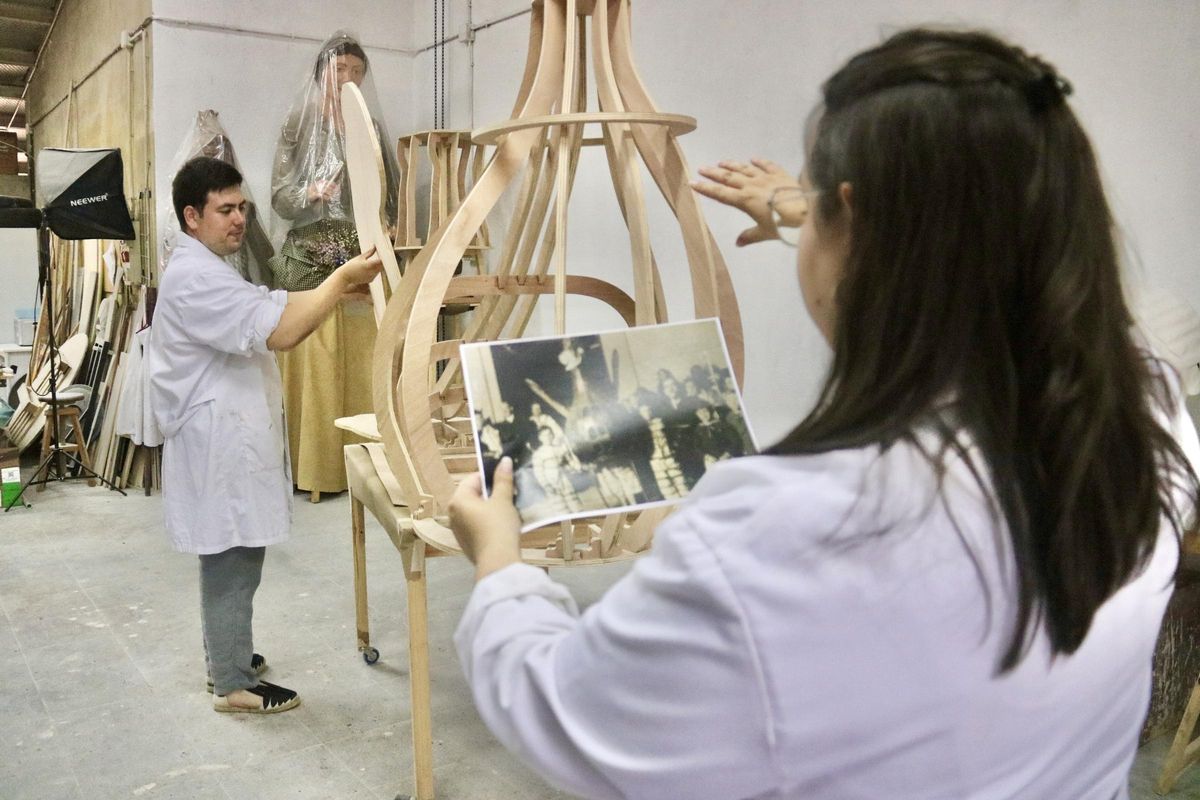 Proceso de construcción de la estructura de la figura.