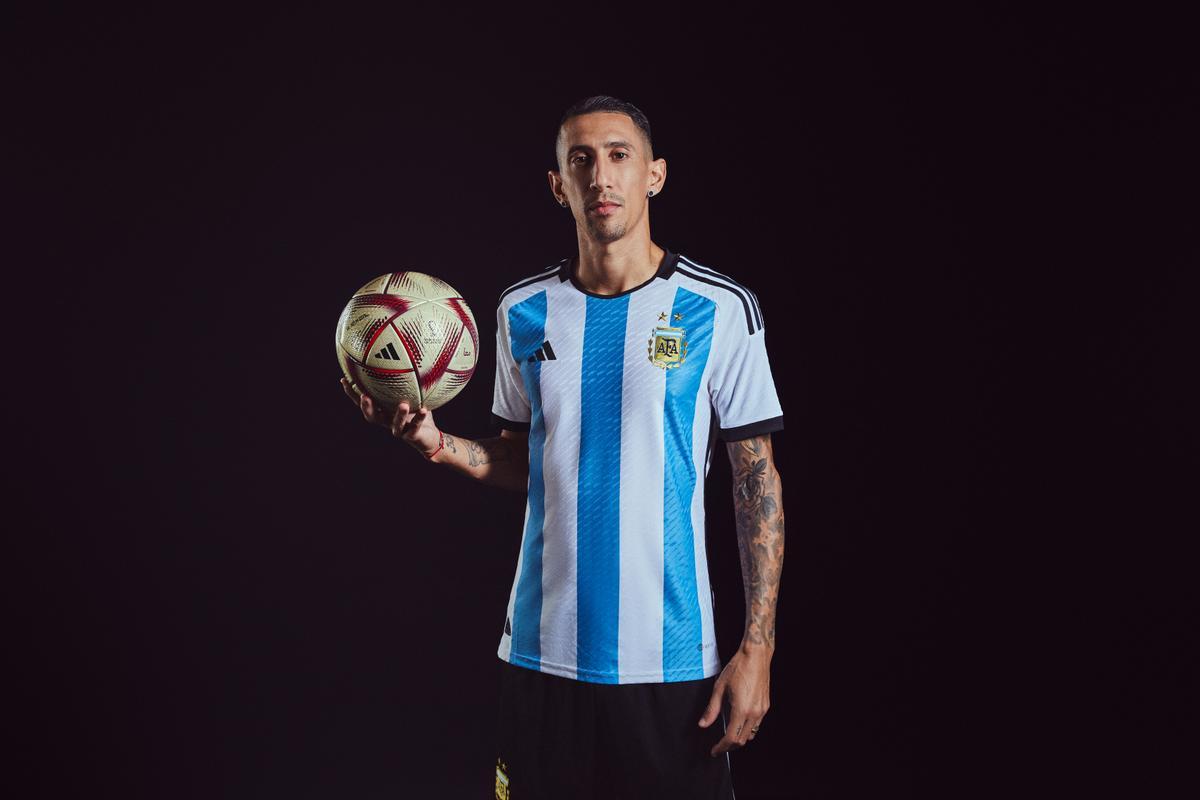 Argentina ya posa con el balón de la final