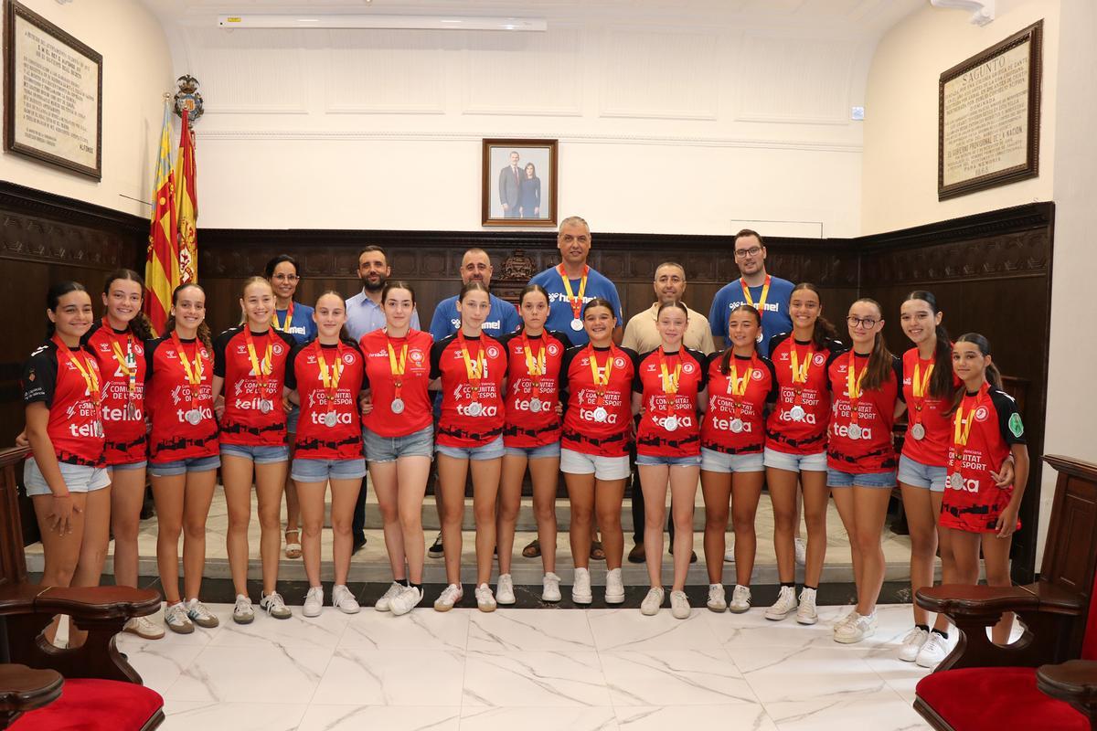 Reconocimeiento del ayuntamiento al equipo.