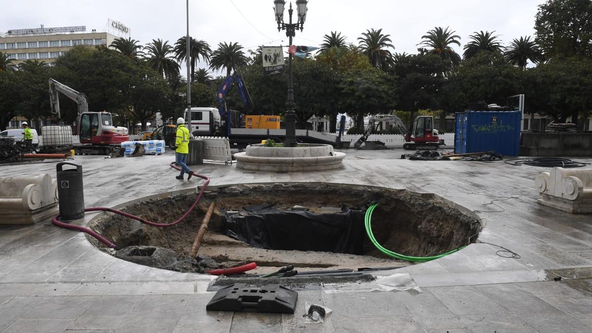 RESTOS ANTIGUSO PUERTO CORUÑA OBELISCO RESTOS ANTIGUSO PUERTO CORUÑA OBELISCO