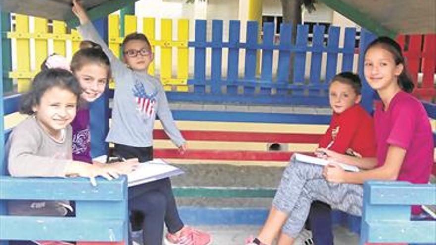 el colegio marqués de benicarló anima a su alumnos a leer desde pequeños
