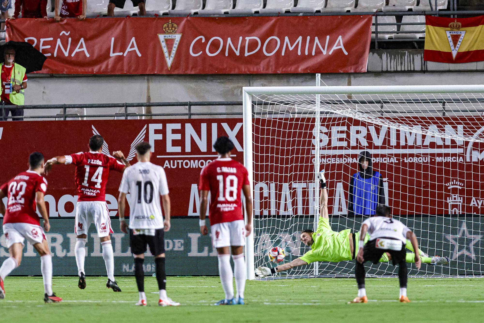 Real Murcia - Córdoba CF : las imágenes del partido en el Enrique Roca