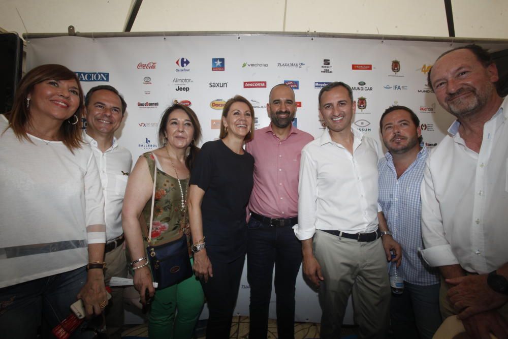 La diputada provincial Mercedes Alonso; el vicepresidente de la Diputación, Carlos Castillo; la secretaria segunda del Senado, Adela Pedrosa; la secretaria general del PP, María Dolores de Cospedal; el director de INFORMACIÓNTV, Adrián Ivorra; el presidente de la Diputación, César Sánchez; el senador Agustín Almodóbar; y el alcalde de Orihuela, Emilio Bascuñana.