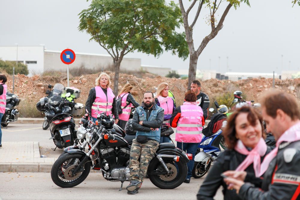 Ruta Motera "Chalecos rosas" contra el cáncer