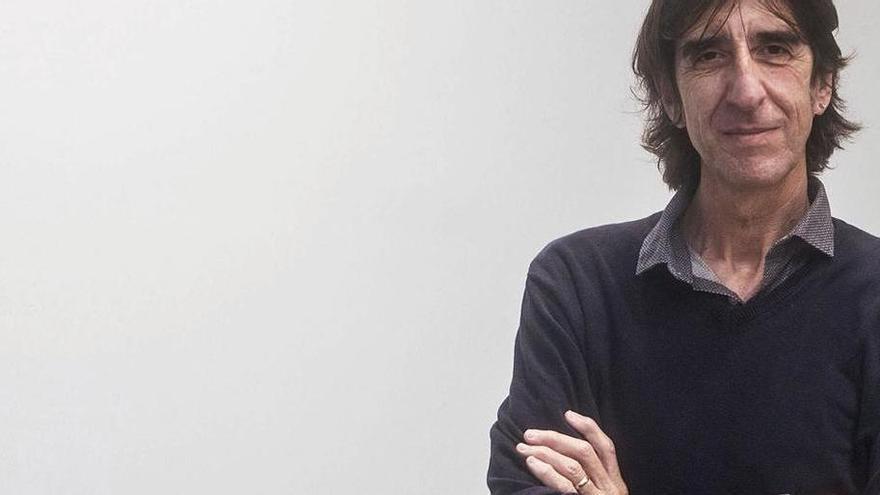 Benjamín Prado visita este martes Levante en Directe