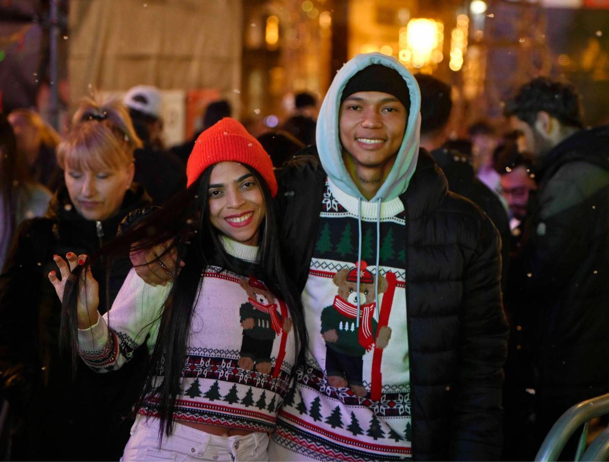 Vigo enciende la Navidad más grande de su historia ante miles de personas