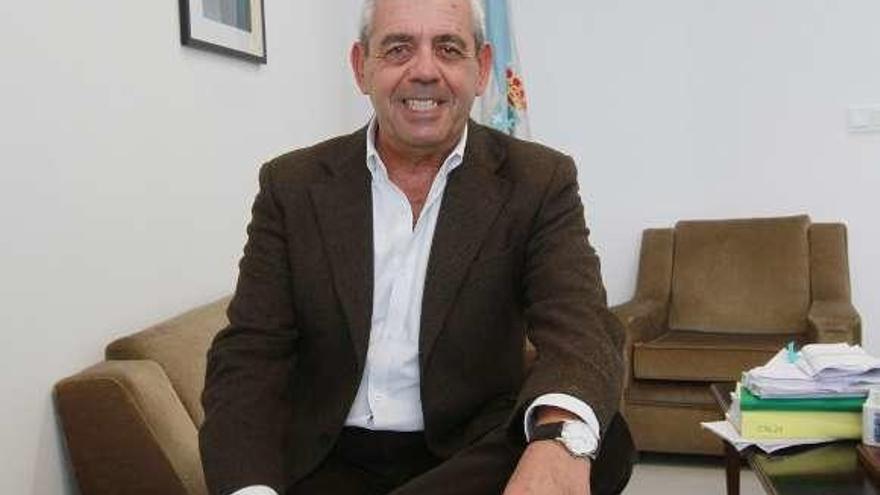 El fiscal Julián Pardinas en su despacho. // Iñaki Osorio