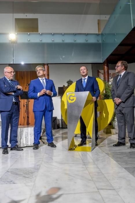 23-10-19 LAS PALMAS DE GRAN CANARIA. CASASA CONSISTORIALES. LAS PALMAS DE GRAN CANARIA. Exposición 40 años de Guaguas Municipales. Fotos: Juan Castro.  | 23/10/2019 | Fotógrafo: Juan Carlos Castro