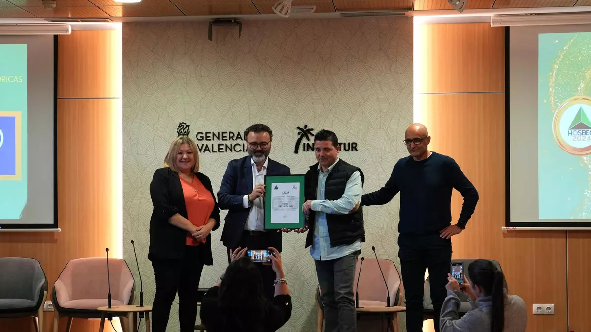 Port Hotels recibe el Premio a la Excelencia de gestión sanitaria de instalaciones hídricas en dos de sus establecimientos