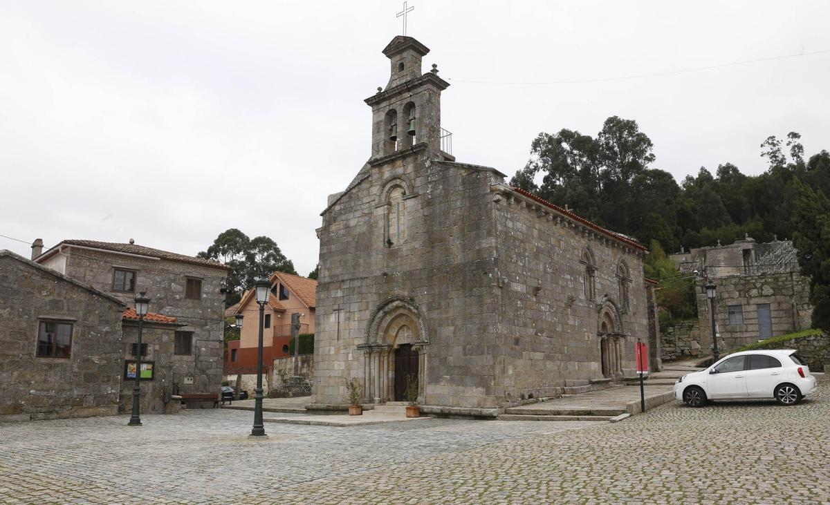 La Iglesia de Santa María de Castrelos.