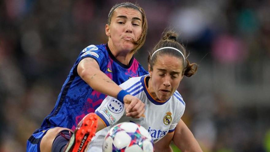 Patri Guijarro, durante el Clásico que se disputó ayer en el Camp Nou.