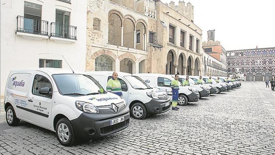 Aqualia renueva un tercio de su flota con la adquisición de 10 vehículos eléctricos