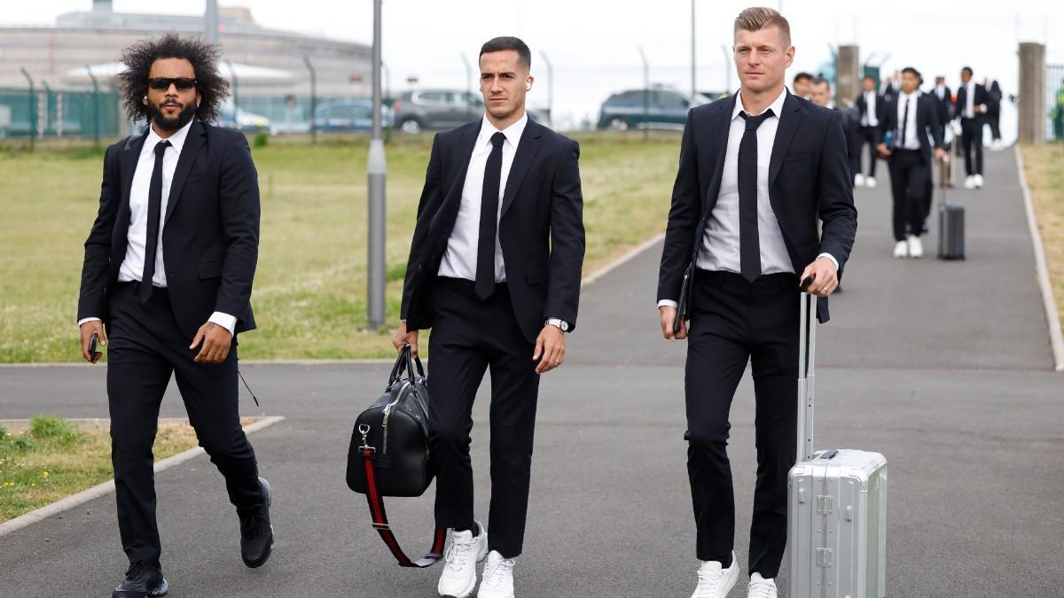 Marcelo, Lucas Vázquez y Kroos de camino al hotel