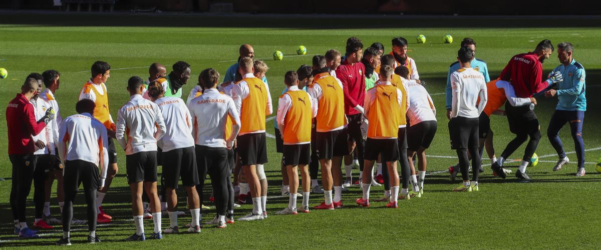 Así ha sido el entrenamiento de hoy del Valencia CF - Superdeporte