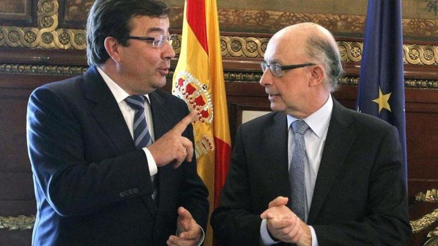 Montoro hace piña con las autonomías para cambiar la ley de estabilidad