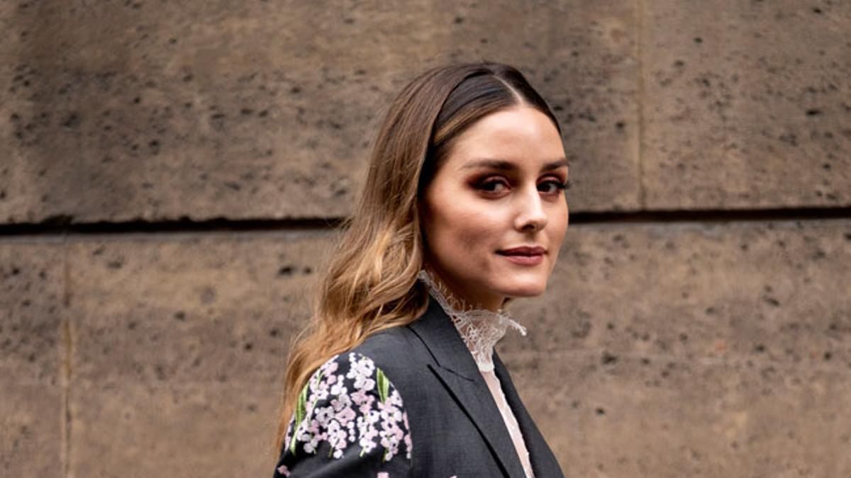 El look de Olivia Palermo, reina del 'street style' internacional, en la Semana de la Moda de París