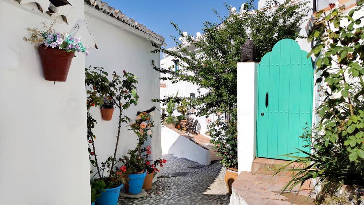 Esta es la aldea oculta de Málaga considerada la más bonita de España