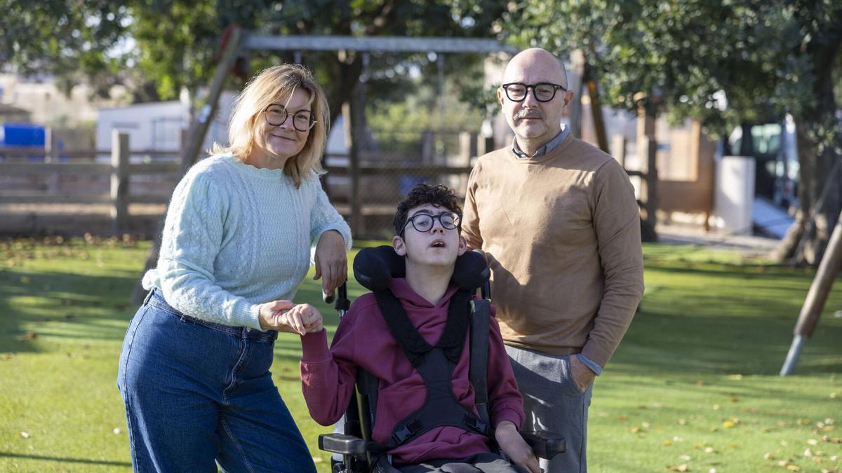 El caso de Oriol, un adolescente mallorquín que sufre una enfermedad rara que podría revertirse a partir de 2026