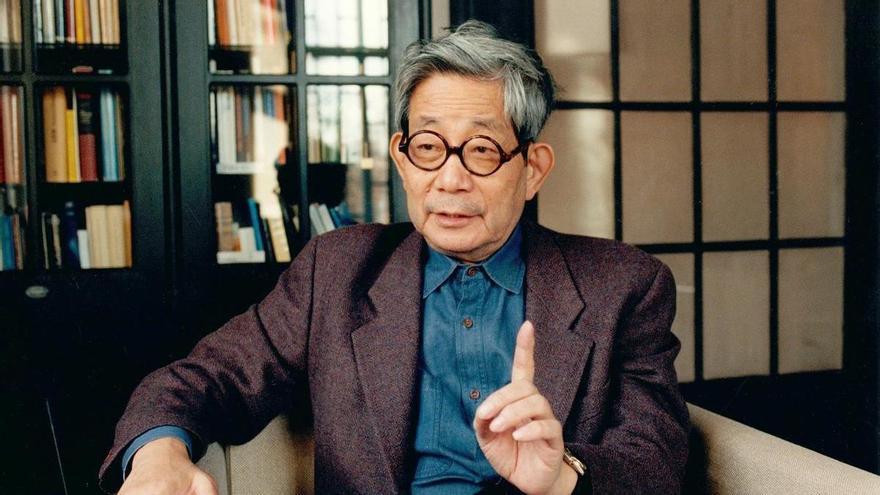 Kenzaburo Oé: la dignidad de un escritor