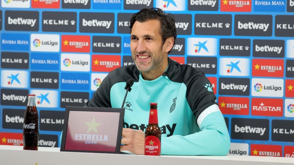 Diego López, durante la rueda de prensa