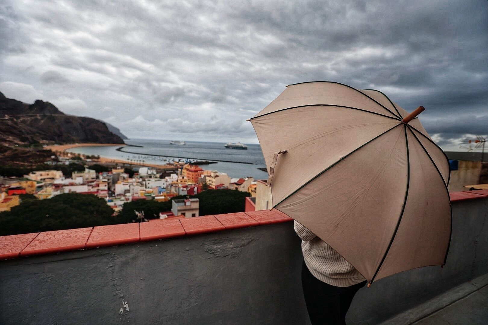 Temporal en Canarias: la lluvia afecta con fuerza a Tenerife