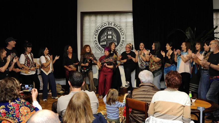 Roseira Brava, pandeireteiras con moita "leria"